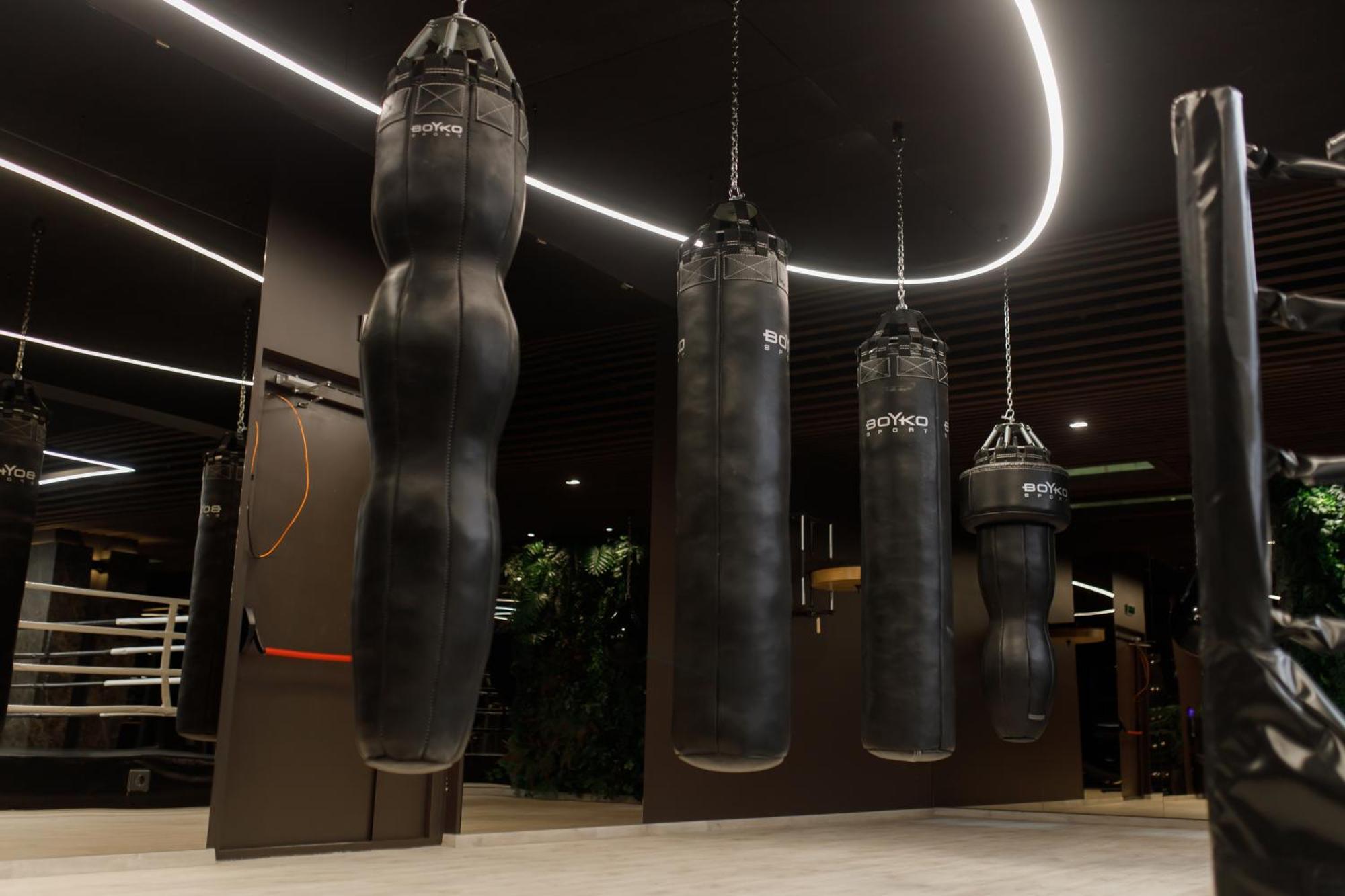 Tsunami Spa Hotel Dnipro Exterior foto